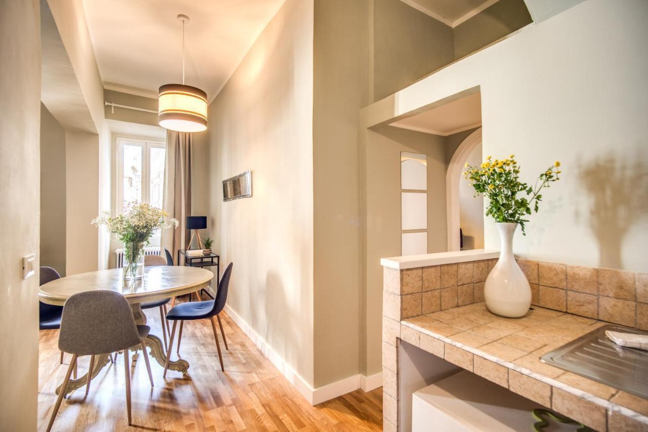 Rr Apartments Campo Dei Fiori Rome Exterior photo